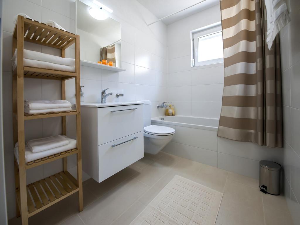 Apartments Anamar Rovinj Eksteriør billede