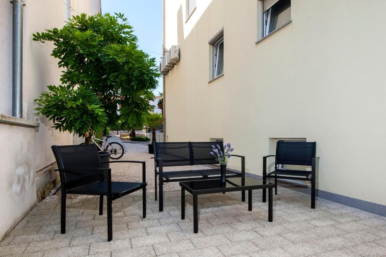 Apartments Anamar Rovinj Eksteriør billede